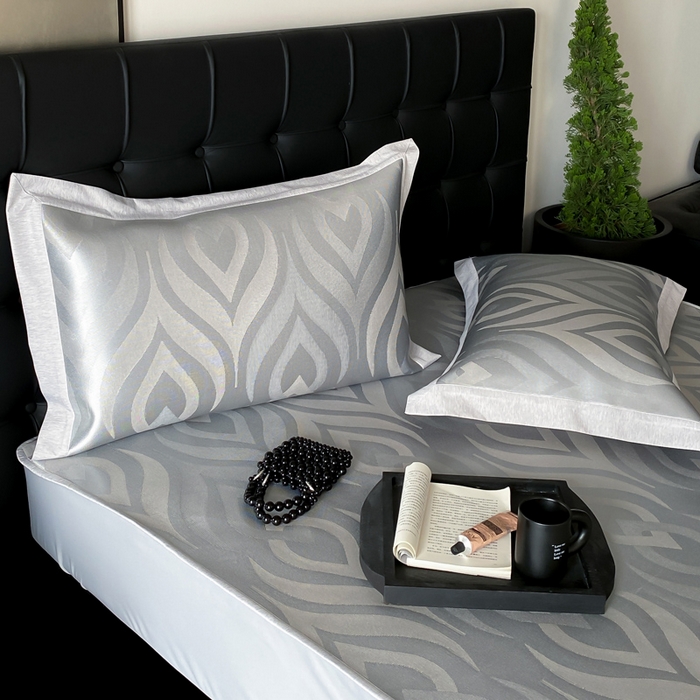 91家纺网 家纺一手货源 找家纺 由有家居 2025新款A类轻奢高精密7A抗菌色织可水洗冰丝床笠款凉席三件套 风尚