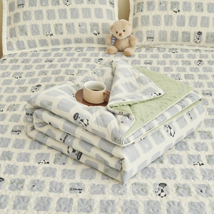 91家纺网 家纺一手货源 找家纺 子由家居 2025新款凉感丝豆豆夏被四件套 凉感豆豆被-熊猫