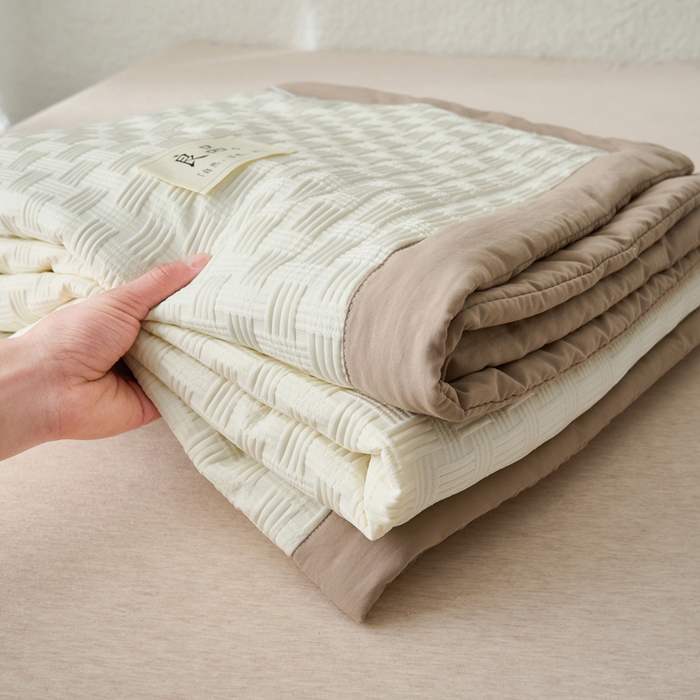 91家纺网 家纺一手货源 找家纺 子由家居 2025新款良品格大豆纤维夏被被子被芯 良品格-驼色