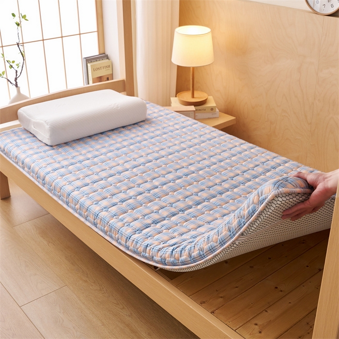 91家纺网 家纺一手货源 找家纺 艺博床垫 2025新款水洗棉棉花学生床垫 简兮蓝