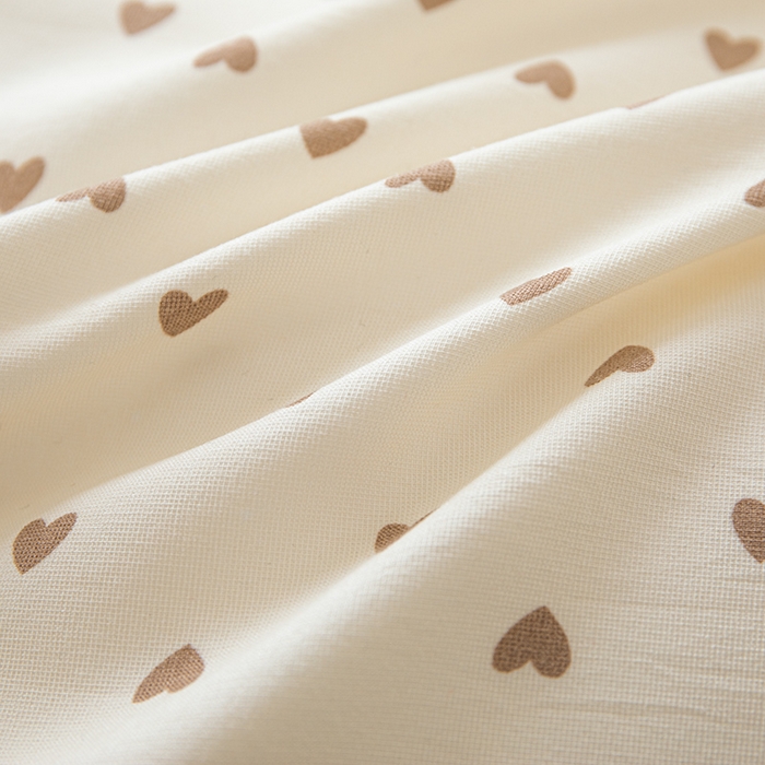 91家纺网 家纺一手货源 找家纺 珍爱家纺 2025新款A类针织棉双层纱夹棉床盖床裙花边单件三件四件套 小心心咖