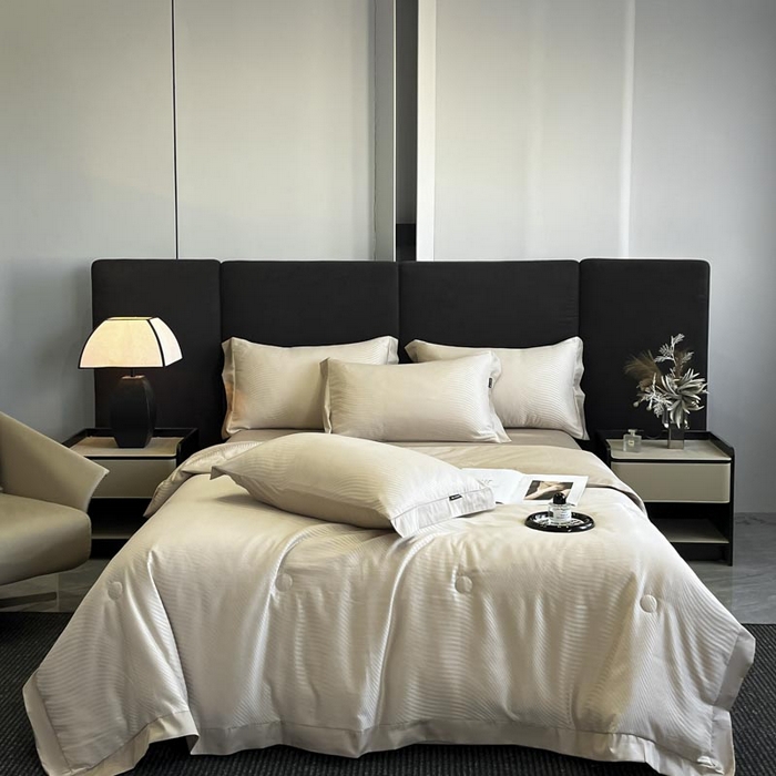 91家纺网 家纺一手货源 找家纺 子由家居 2025新款水洗真丝曲线银丝提花夏被四件套 银丝提花-香槟色