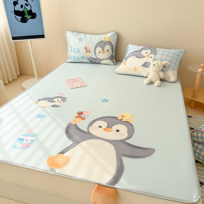 91家纺网 家纺一手货源 找家纺 慕尚家纺 2025新款凉感卡通工艺席 企鹅宝宝