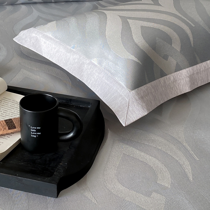 91家纺网 家纺一手货源 找家纺 由有家居 2025新款A类轻奢高精密7A抗菌色织可水洗冰丝床笠款凉席三件套 风尚