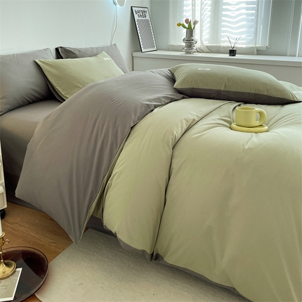 91家纺网 家纺一手货源 找家纺 （总）798家纺 2025新款全棉13070纯色双拼系列单被套场景二