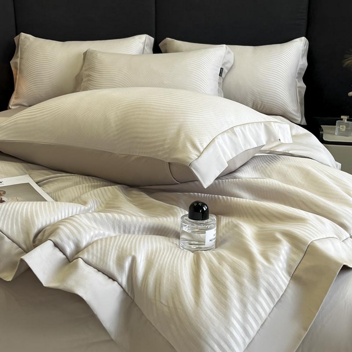 91家纺网 家纺一手货源 找家纺 子由家居 2025新款水洗真丝曲线银丝提花夏被四件套 银丝提花-香槟色