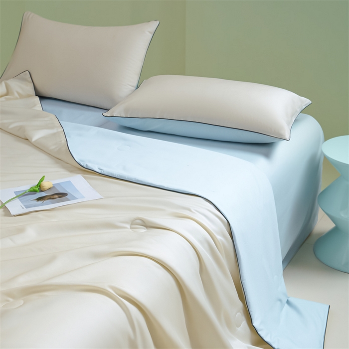 91家纺网 家纺一手货源 找家纺 笙意家纺 2025新款凉感水洗真丝麻绳双拼夏凉被-华尔兹系列 华尔兹-奶昔白+天空蓝