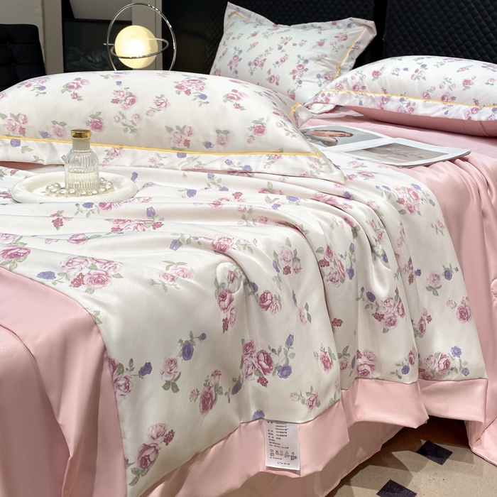 91家纺网 家纺一手货源 找家纺 绘萱2025爆款直播印花水洗天丝夏被四件套凉感水洗真丝冰丝夏凉被空调被花期