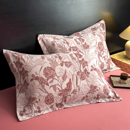 91家纺网 家纺一手货源 找家纺 倾慕家纺 2025新款60S提花全棉单品枕套 洛丽塔红