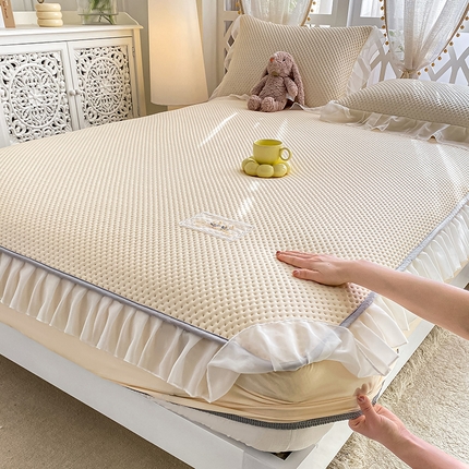 91家纺网 家纺一手货源 找家纺 （总）眠势力 2025新款华夫格花边床笠豆豆凉席款夏季凉感床垫保护套 （提供买家秀）
