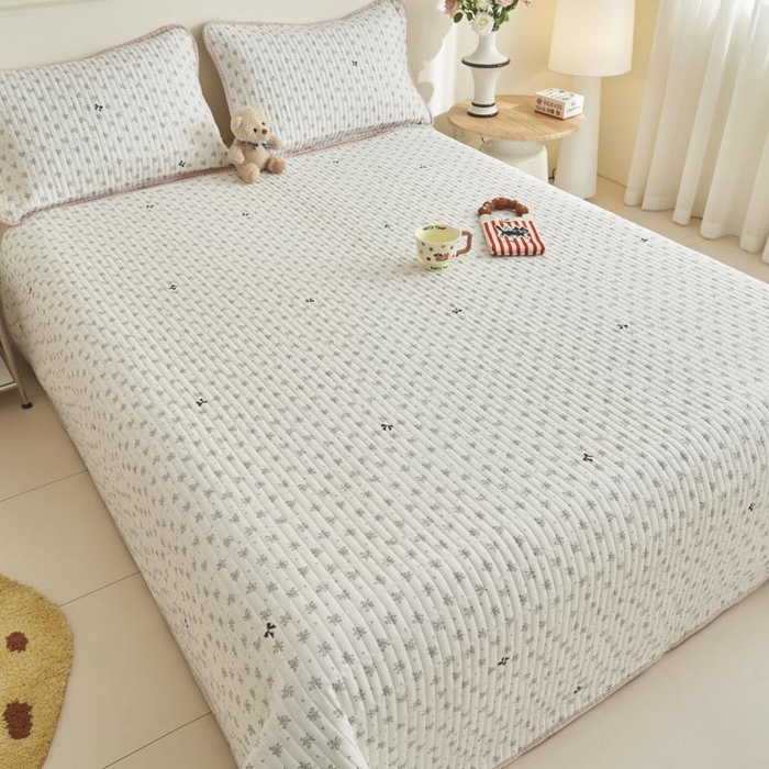 91家纺网 家纺一手货源 找家纺 子由家居 2025新款纯棉印花夹棉床盖 棉花被-诗情画意