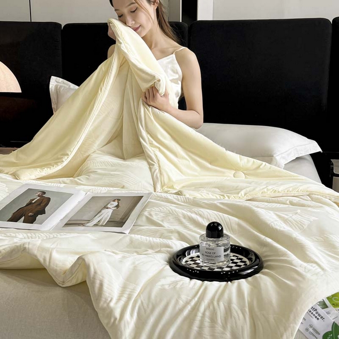 91家纺网 家纺一手货源 找家纺 （总）子由家居 2025新款凉感丝浮雕提花大豆夏被被子被芯