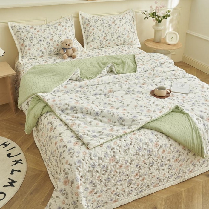 91家纺网 家纺一手货源 找家纺 子由家居 2025新款凉感丝豆豆夏被四件套 凉感豆豆被-花期