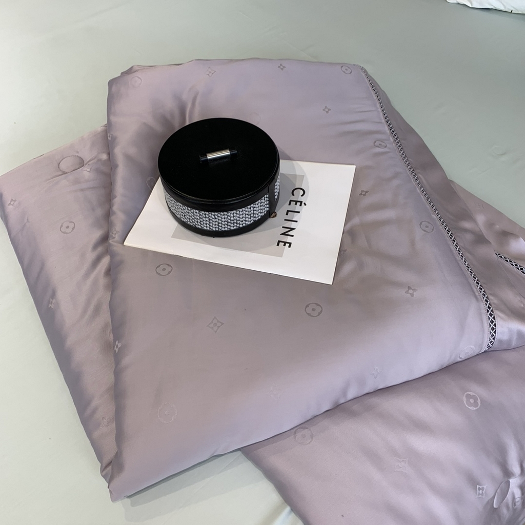 91家纺网 家纺一手货源 找家纺 奈萝家纺 2025新款60S天丝提花夏凉被空调被子被芯 烟熏紫