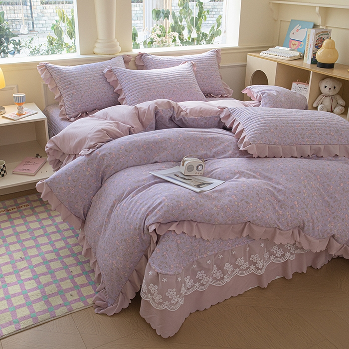 91家纺网 家纺一手货源 找家纺 珍爱家纺 2025新款A类针织棉双层纱夹棉床盖床裙花边单件三件四件套 紫苏