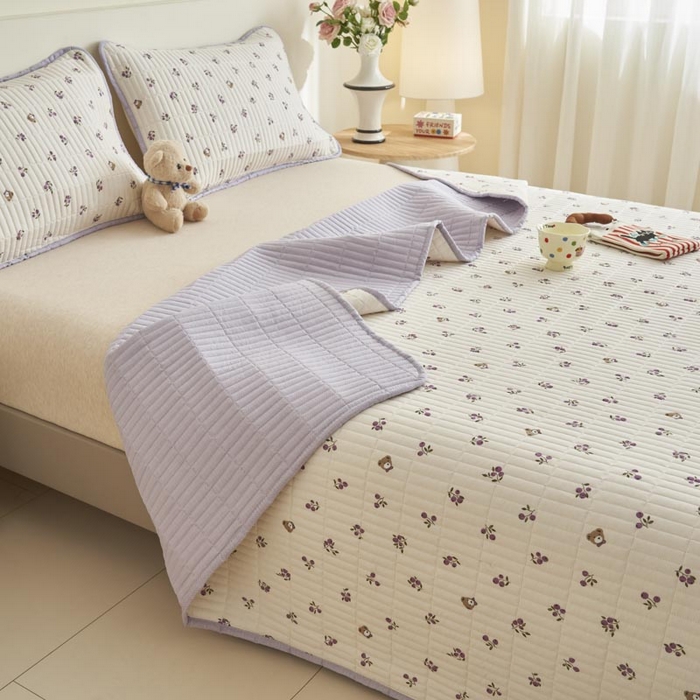 91家纺网 家纺一手货源 找家纺 子由家居 2025新款纯棉印花夹棉床盖 纯棉床盖-葡萄