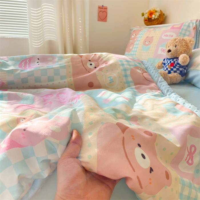 91家纺网 家纺一手货源 找家纺 盛秋家纺 2026新款A类水洗棉豆豆夏被系列 萌宠乐园+天空蓝