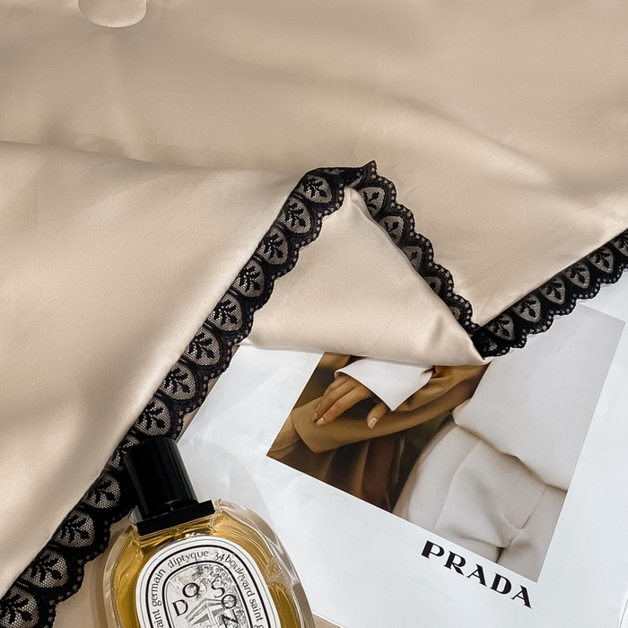 91家纺网 家纺一手货源 找家纺 子由家居 2025新款水洗真丝贴布绣花花边夏被四件套-太阳花 太阳花-杏咖