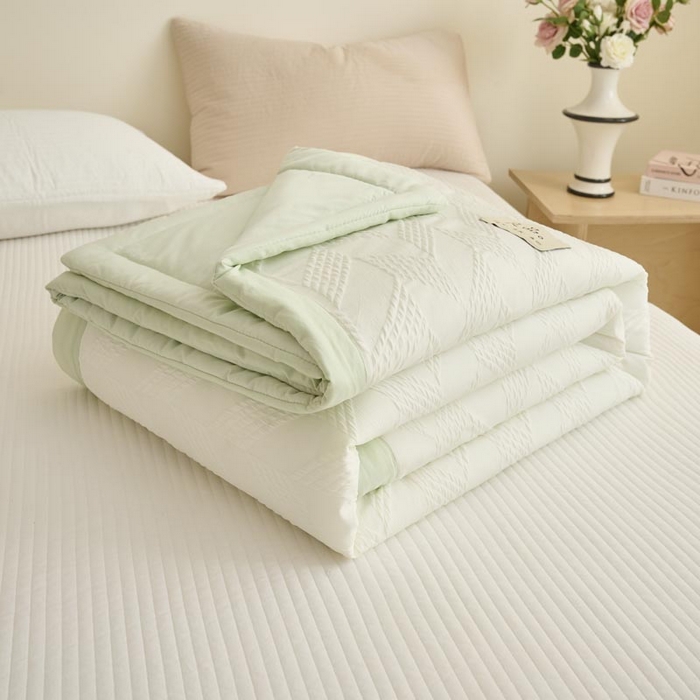 91家纺网 家纺一手货源 找家纺 子由家居 2025新款针织菱形格提花大豆被被子被芯 菱形格-果绿