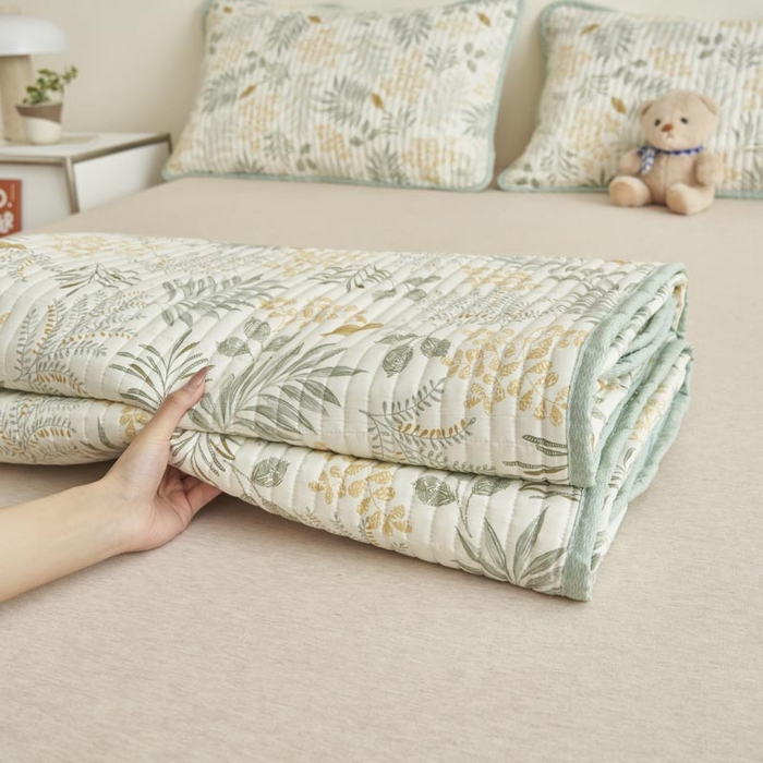 91家纺网 家纺一手货源 找家纺 子由家居 2025新款纯棉印花夹棉床盖 纯棉床盖-佰草集