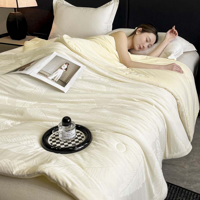 91家纺网 家纺一手货源 找家纺 （总）子由家居 2025新款凉感丝浮雕提花大豆夏被被子被芯