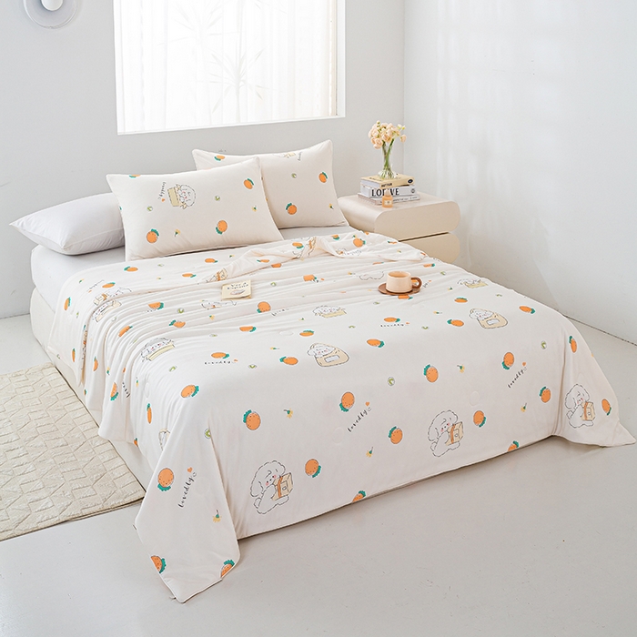 91家纺网 家纺一手货源 找家纺 欧雅搁家纺 2025新款3D数码印花有氨冷感冰激淋凉感丝夏被空调被大豆纤维被子夏凉被 草莓狗狗