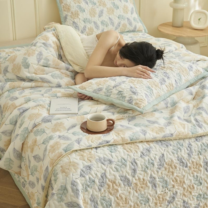 91家纺网 家纺一手货源 找家纺 子由家居 2025新款凉感丝豆豆夏被四件套 凉感豆豆被-清新花园