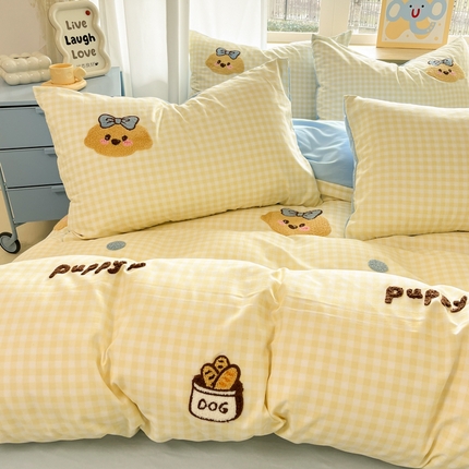 91家纺网 家纺一手货源 找家纺 乐坊2025新款云朵棉毛巾绣四件套 狗狗面包