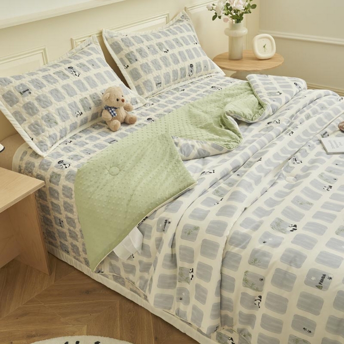 91家纺网 家纺一手货源 找家纺 子由家居 2025新款凉感丝豆豆夏被四件套 凉感豆豆被-熊猫