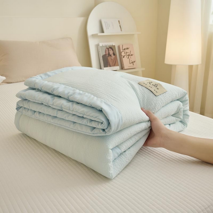 91家纺网 家纺一手货源 找家纺 子由家居 2025新款双层邹邹格大豆纤维夏被被子夏被 邹邹格-天蓝