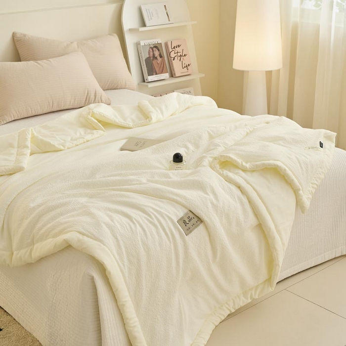 91家纺网 家纺一手货源 找家纺 子由家居 2025新款双层邹邹格大豆纤维夏被被子夏被 邹邹格-本白