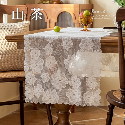 南通大梧纺织 2025新款山茶桌旗 山茶1