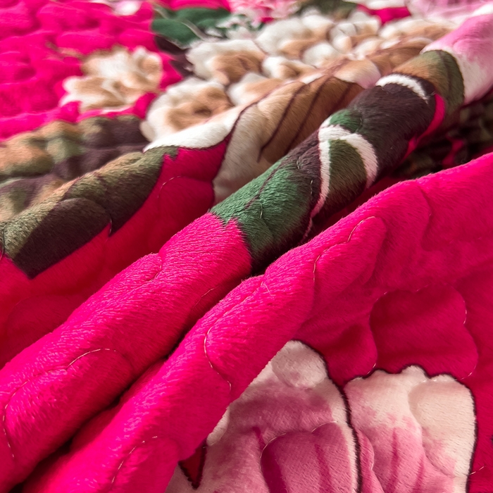 91家纺网 家纺一手货源 找家纺 2025新款水晶绒床单盖毯单人三件套花边毯子冬季加厚保暖双人加棉防滑绒毯 玫红蝶恋花