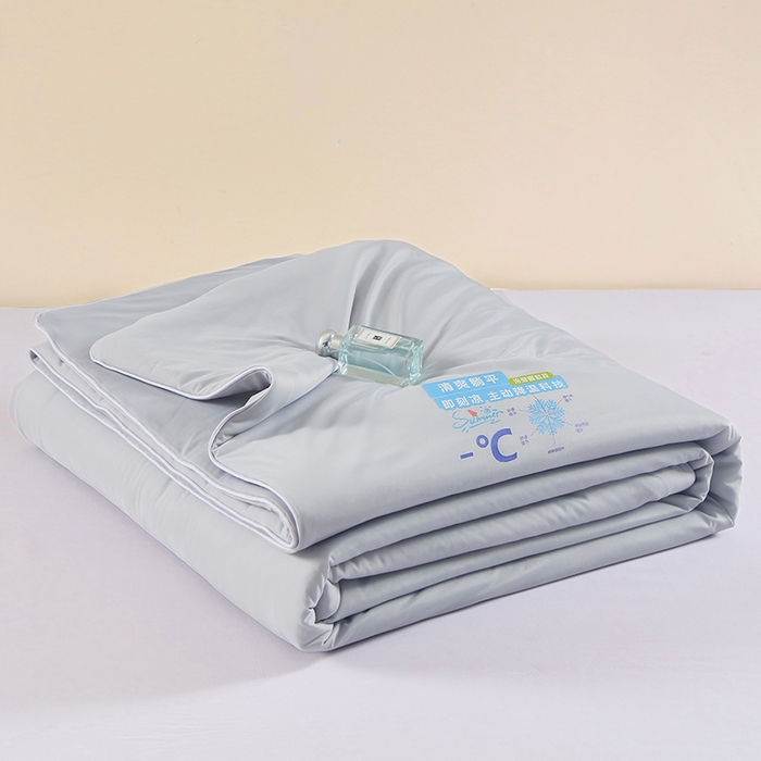 91家纺网 家纺一手货源 找家纺 优布加2025新款亲肤舒适凉感丝夏被夏凉被空调被 冰凉灰色