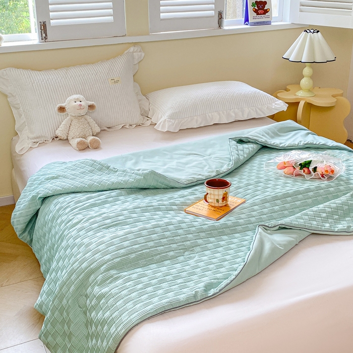 91家纺网 家纺一手货源 找家纺 左右家纺 2025新款华夫格大豆夏被被子被芯 浅绿