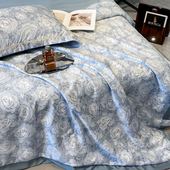 91家纺网 家纺一手货源 找家纺 绘萱2025爆款直播印花水洗天丝夏被四件套凉感水洗真丝冰丝夏凉被空调被香奈-蓝