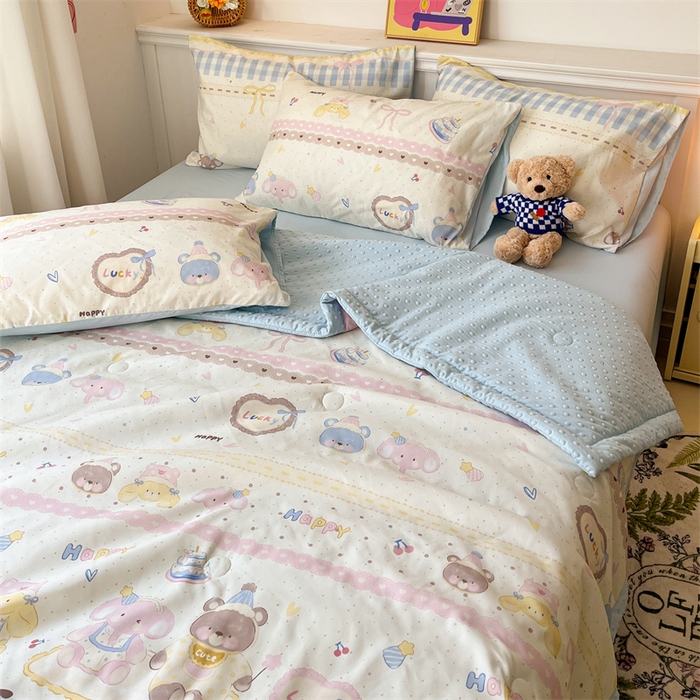 91家纺网 家纺一手货源 找家纺 盛秋家纺 2026新款A类水洗棉豆豆夏被系列 开心派对+天空蓝