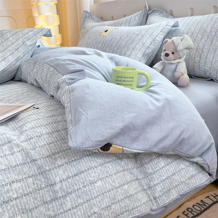 91家纺网 家纺一手货源 找家纺 大吉 2025新款100全棉纯棉喷气小清新被套四件套纯棉三件套床笠四件套单被套单枕套 蜡笔小象