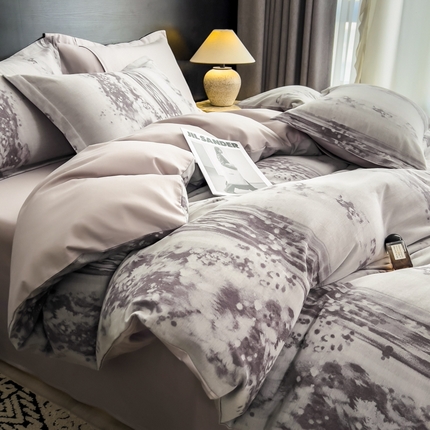 91家纺网 家纺一手货源 找家纺 倾慕家纺 2025新款60S提花全棉单品被套 水漾紫