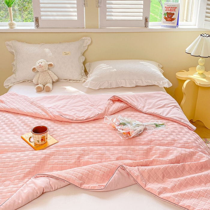 91家纺网 家纺一手货源 找家纺 左右家纺 2025新款华夫格大豆夏被被子被芯 浅粉