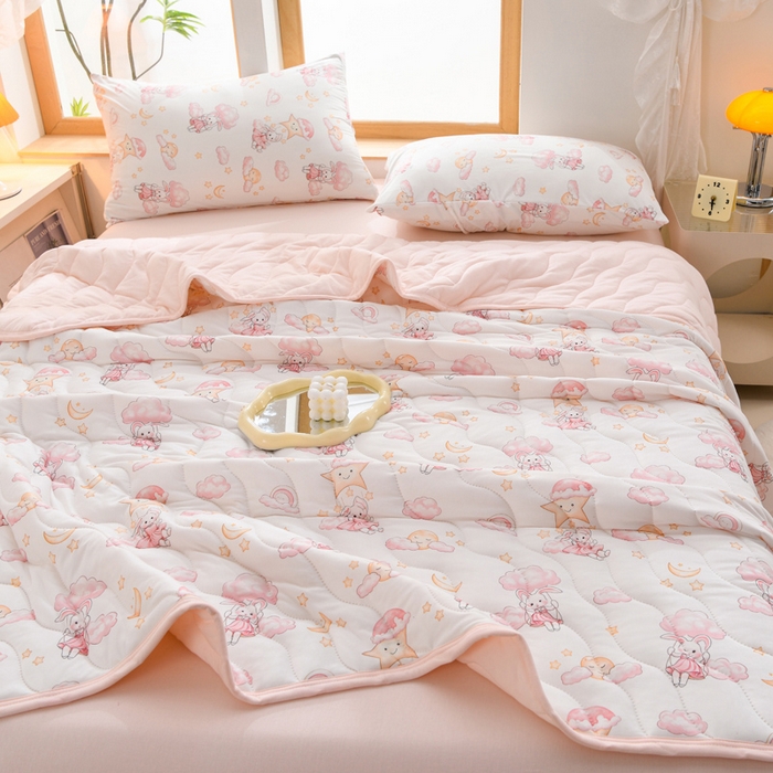 91家纺网 家纺一手货源 找家纺 圣楚 2025新款A类针织棉夏被夏凉被 粉妆小兔