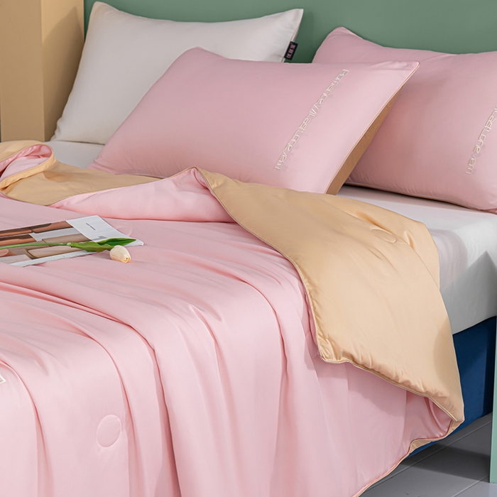 91家纺网 家纺一手货源 找家纺 子由家居 2025新款水洗真丝轻奢绣花系列夏被四件套 轻奢绣花-暗粉