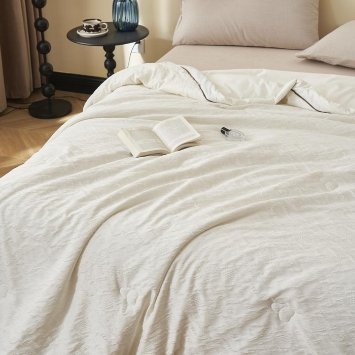 91家纺网 家纺一手货源 找家纺 （总）子由家居 2025新款水洗浮雕大豆被被子被芯