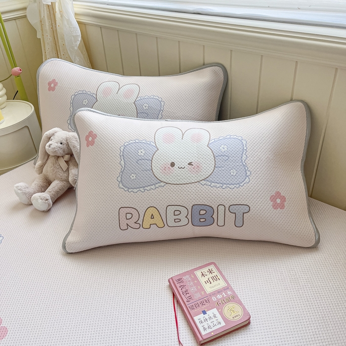 91家纺网 家纺一手货源 找家纺 慕尚家纺 2025新款凉感卡通工艺席 布丁兔