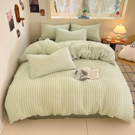艾咪-Amy ntmy 2025新款条纹款全棉双层皱皱纱四件套 小半水绿