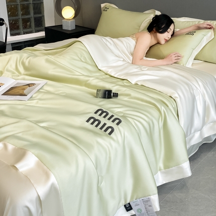 91家纺网 家纺一手货源 找家纺 （总）无界 2025新款水洗真丝刺绣夏被四件套-瑞纳