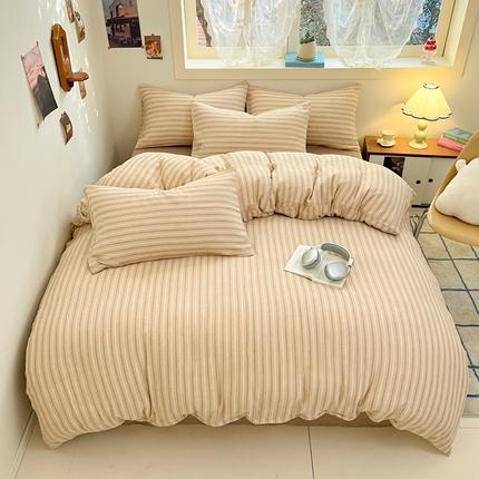 91家纺网 家纺一手货源 找家纺 艾咪-Amy ntmy 2025新款条纹款全棉双层皱皱纱四件套 小半粉米