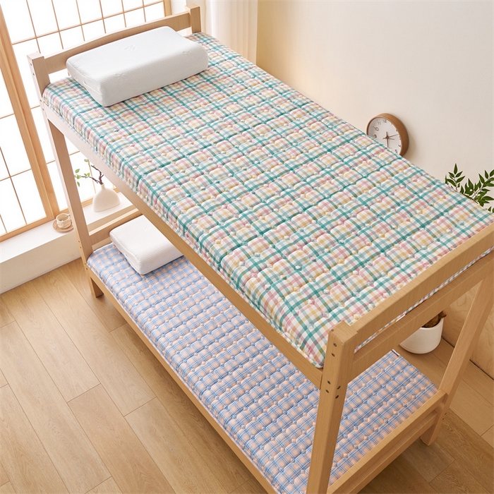 91家纺网 家纺一手货源 找家纺 艺博床垫 2025新款水洗棉棉花学生床垫 冰淇淋格