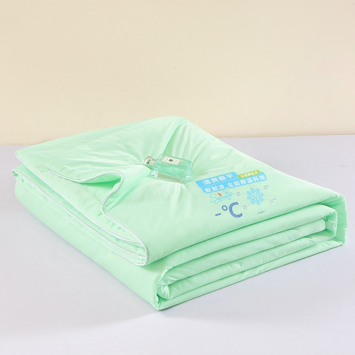 91家纺网 家纺一手货源 找家纺 优布加2025新款亲肤舒适凉感丝夏被夏凉被空调被 冰凉水绿