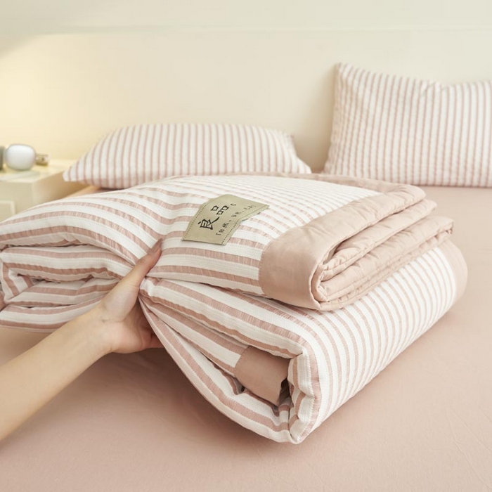 91家纺网 家纺一手货源 找家纺 子由家居 2025新款色织条纹提花大豆夏被四件套 色织条纹-豆沙
